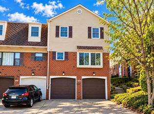 1560 Stoney Ln #B, Philadelphia, PA 19115