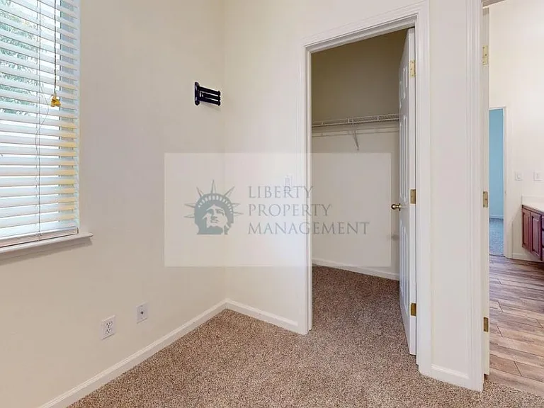 3404 Lovotti Ct — Photo 15