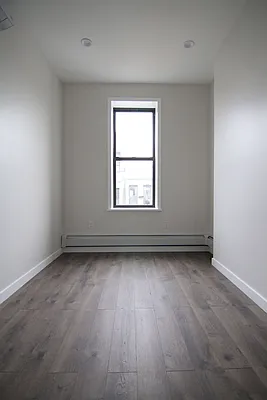 Rented by Nooklyn NYC LLC | media 3