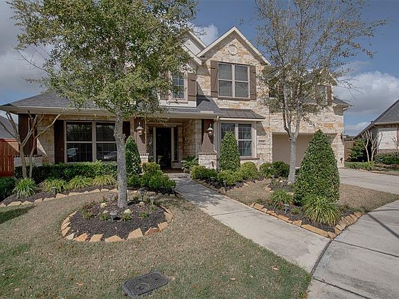 2nd image of 13406 Travis Heights Ln