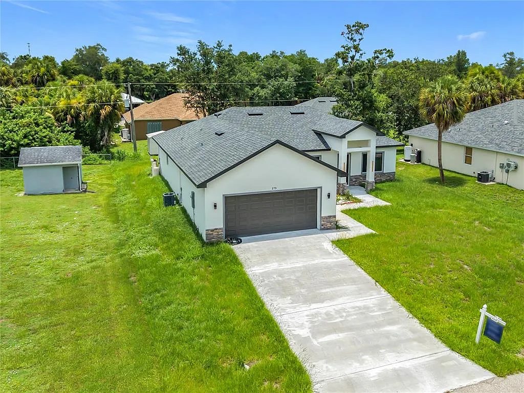 4 bed, 3.0 bath, 2153 sqft, $2,690 — Photo 3