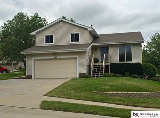 15810 Decatur St, Omaha, NE 68118