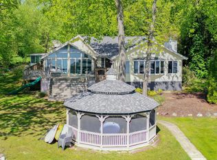 55508 S Thompson Ln, Three Rivers, MI 49093