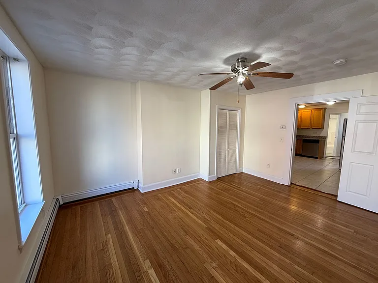 25 Chelsea St #A-2 — Photo 9