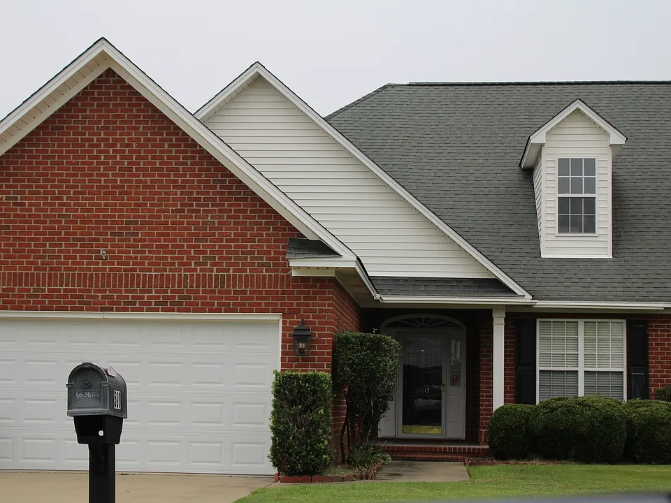 590 Brushwood Dr