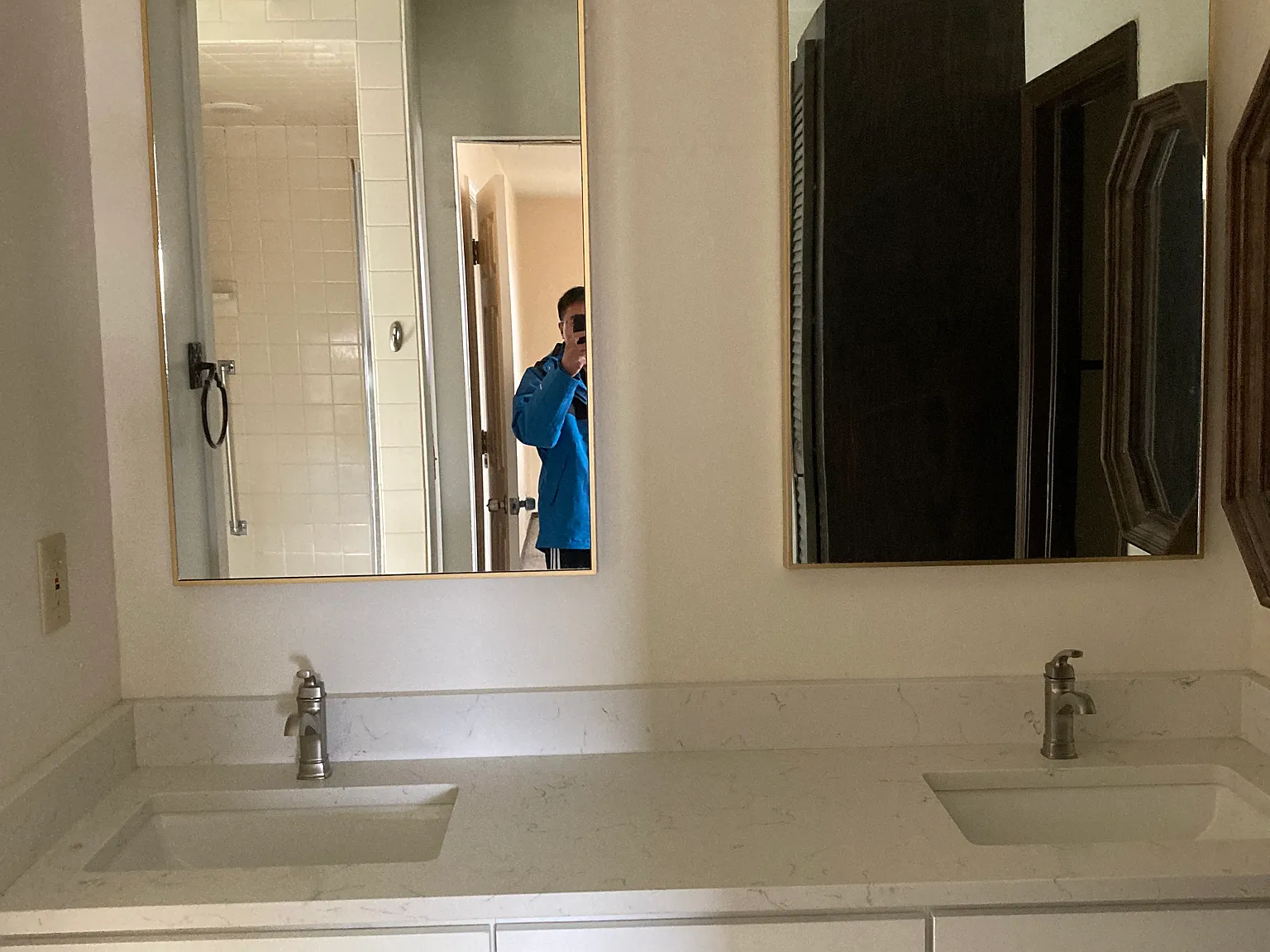 4 bed, 2700 sqft, $3,000 — Photo 2