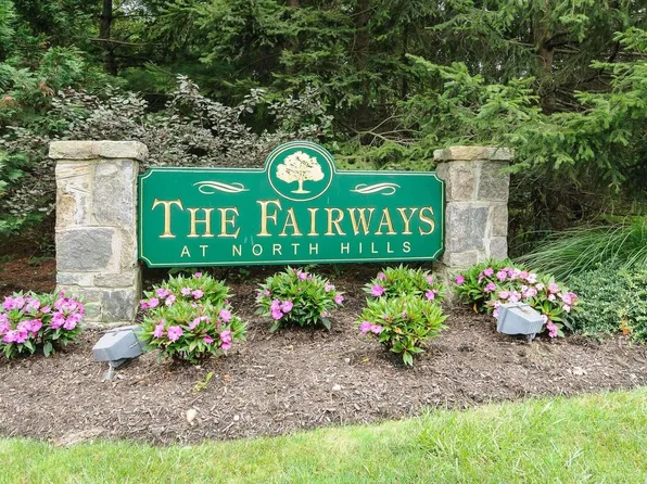 27 Par Court #27, Manhasset, NY 11030