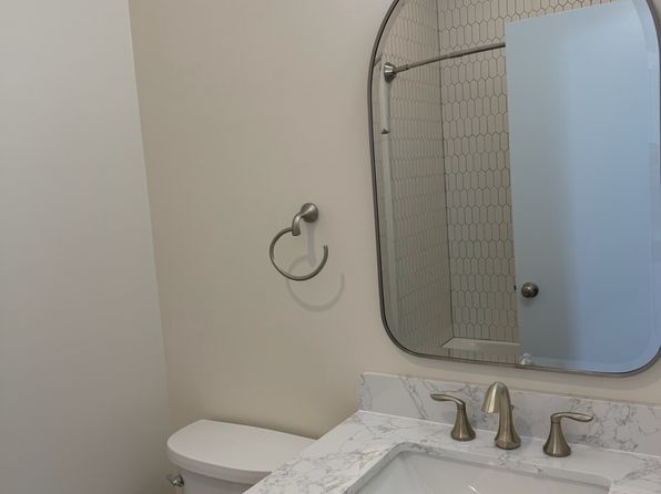 900 Central Ave #204