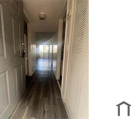 3rd image of 10090 NW 80th Ct APT 1435