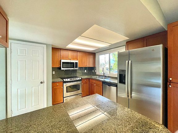 4th image of 11212 NE 91st St