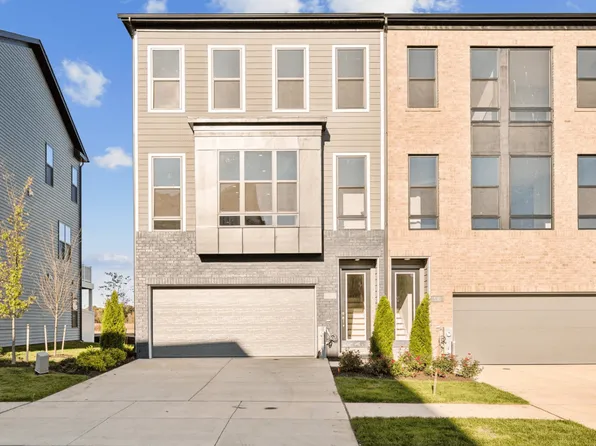 528 Glenn Lake Dr, Bowie, MD 20716