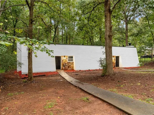 131 Nicole Cir, Athens, GA 30606