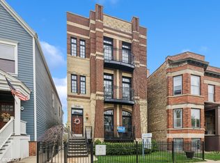 2049 W Addison St #3, Chicago, IL 60618