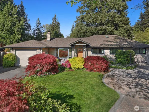 8824 NE 189th Place, Bothell, WA 98011