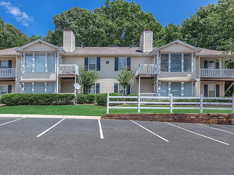 Reserve at Stockbridge — Photo 15