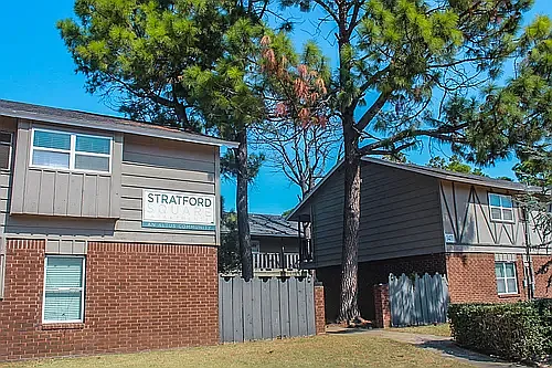 Stratford Square Apartments — Photo 8