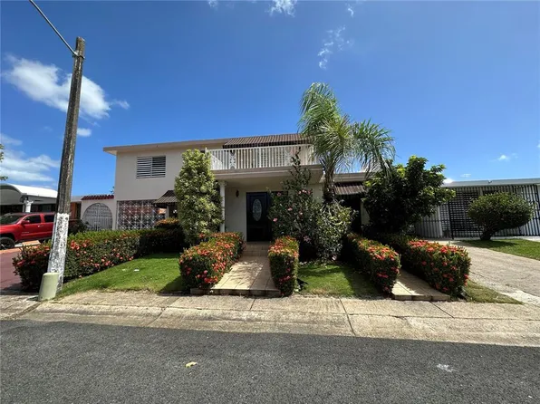 Urb Valle Arriba Bd 10 Calle Naranjo, Carolina, PR 00983