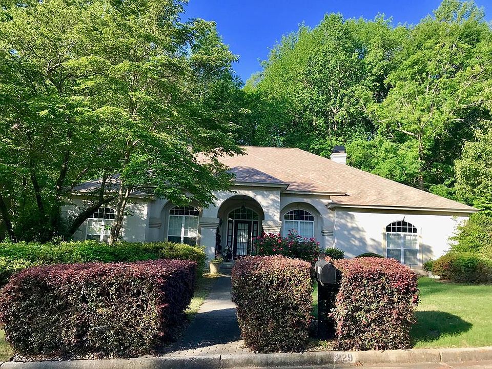 1st image of 229 Kestwick Dr W