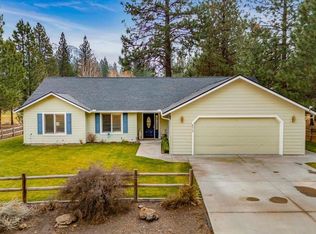 6215 Palmer Dr, Weed, CA 96094