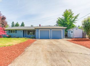 2535 C St, Hubbard, OR 97032