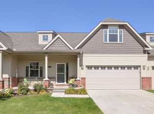 269 Victoria Dr, Dexter, MI 48130