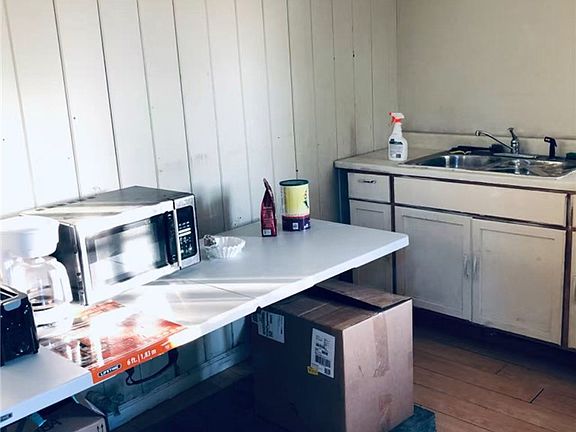 2nd image of 1140 S Spring Meadow Dr #1140