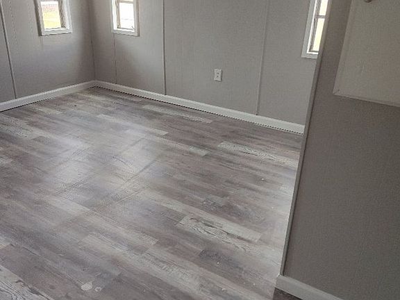 4th image of 503 S Humbolt Ave #22