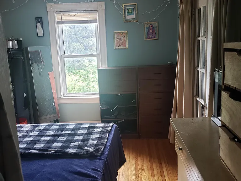 653 Erie St SE #1 — Photo 5