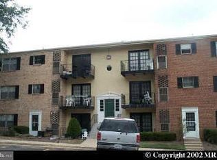 418 N Armistead St APT 103, Alexandria, VA 22312