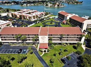 8711 Blind Pass Rd APT 306A, Saint Pete Beach, FL 33706