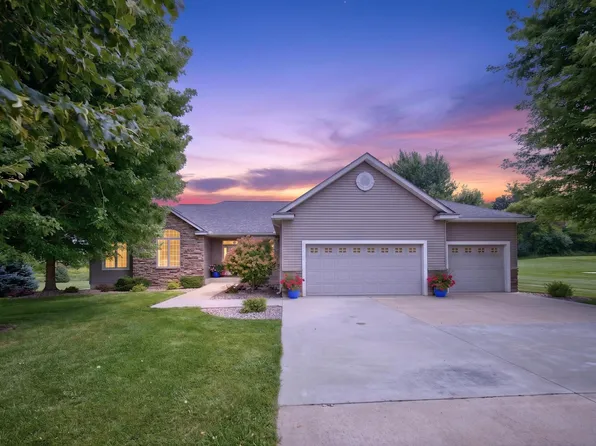 1442 30th St NW, Austin, MN 55912