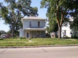 1410 W 3rd St, Grand Island, NE 68801