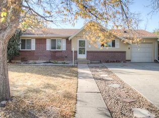 405 Salem St, Aurora, CO 80011