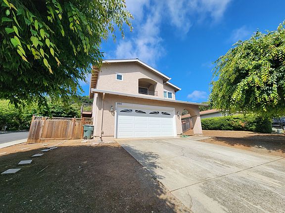 2nd image of 895 La Giralda Ct