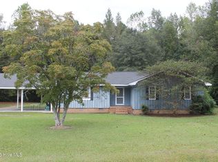 674 New Life Church Rd, Tabor City, NC 28463