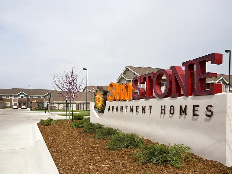 SunSTONE at Fox Ridge — Photo 17