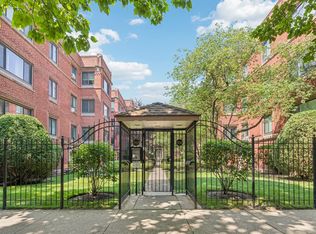 906 W Sunnyside Ave APT 1B, Chicago, IL 60640