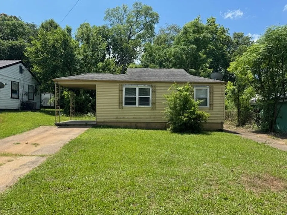 1845 Henry Crumpton Dr
