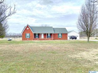22197 Carey Rd, Athens, AL 35614