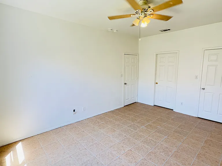 7632 Livvie Meador Ln — Photo 21