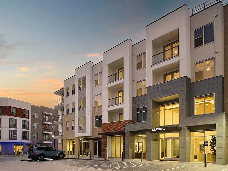 The Caroline Eastside — Photo 16