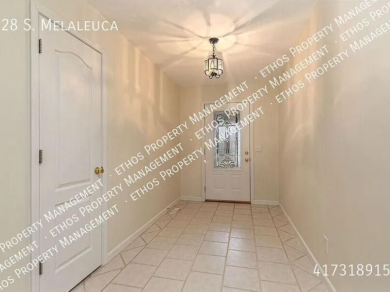 428 S Melaleuca Dr — Photo 7