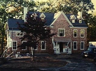 10 Charlie Hill Ln, Redding, CT 06896