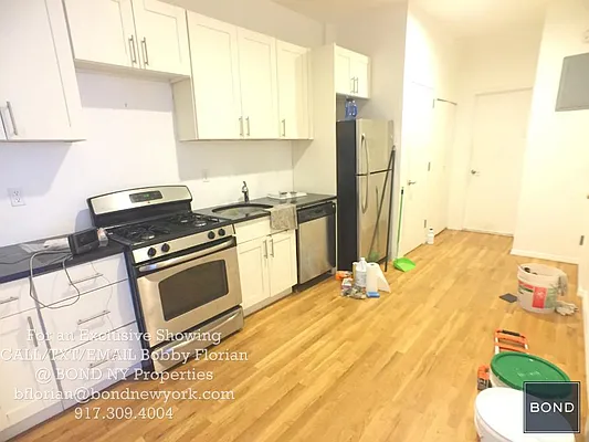 Rented by Bond New York | media 25