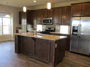 2721 Las Amigas Rd, Napa, CA 94559