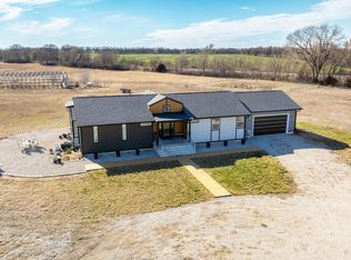 9795 N Webb Rd, Valley Center, KS 67147