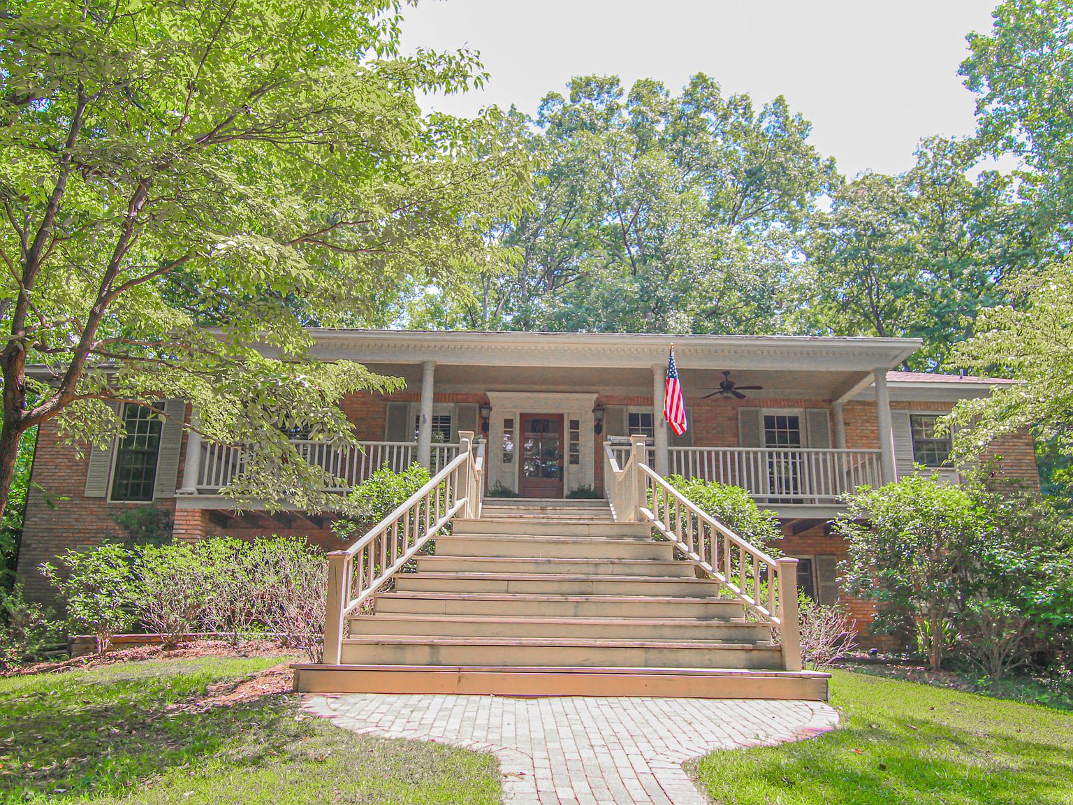 40 Greenbriar Dr, Columbus, MS 39705 | Zillow