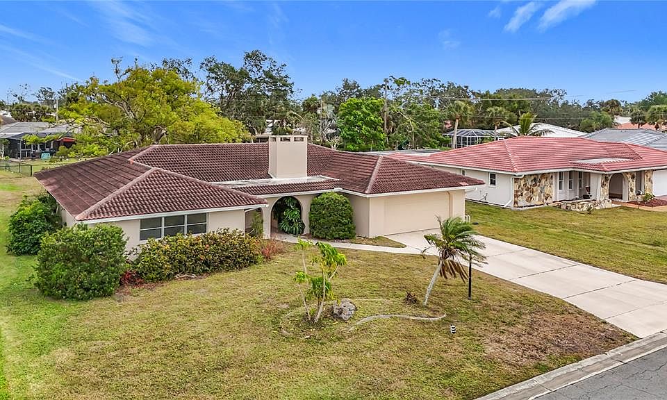 1st image of 121 VAN DYCK DRIVE