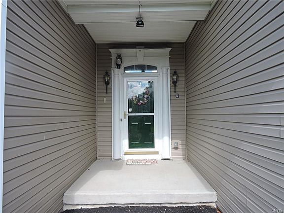 2nd image of 5533 Bingley Ln