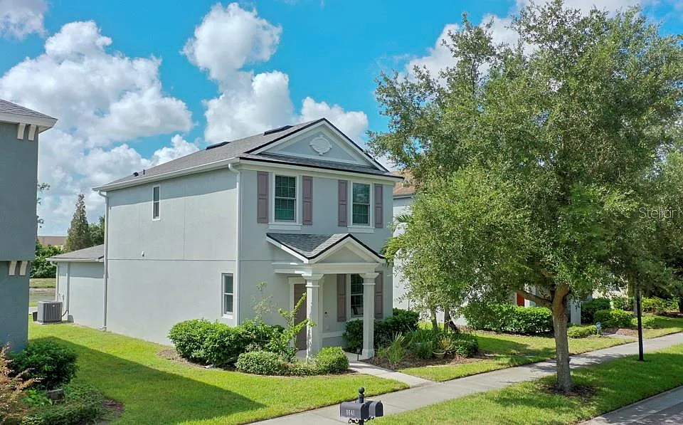 8639 Turnstone Shore Ln